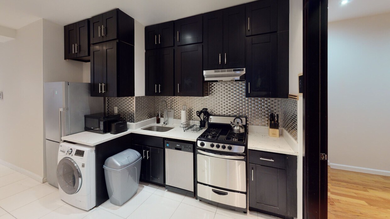 Photo - Room in Shared 3 bed/1 bath home