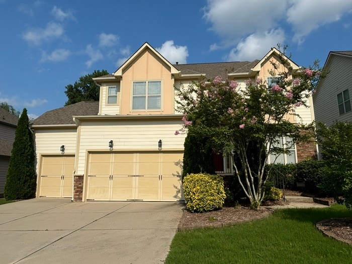 Primary Photo - 1533 Lily Creek Dr