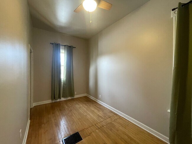 Foto del edificio - 2035-2037 N Buffum St