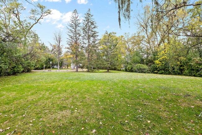 Foto del edificio - 415 Voltz Rd