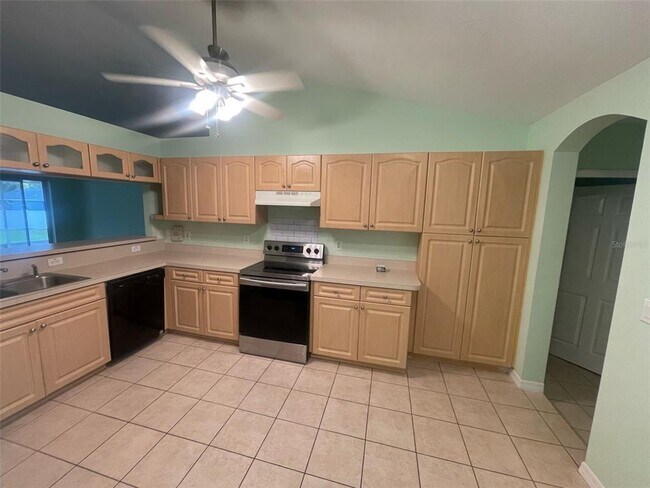 Foto del edificio - 3350 SW 176th St