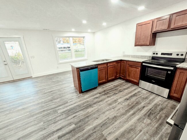 Foto del edificio - 112 Ivy Trce