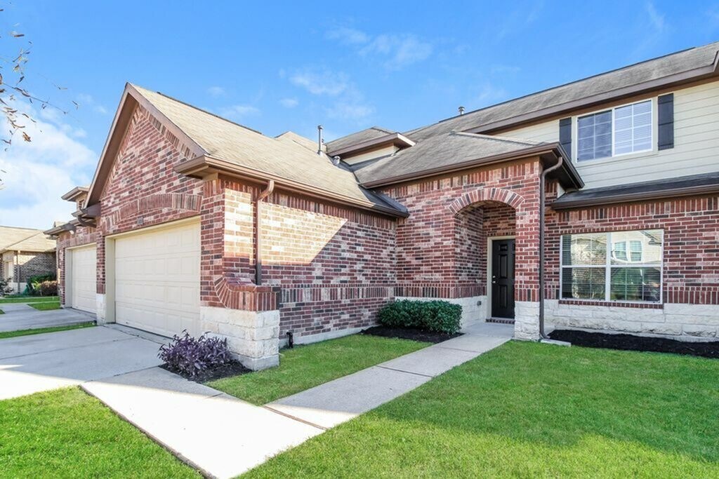 Foto principal - 12222 Maura Lane