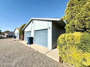 Building Photo - 3040 N Starlight Dr