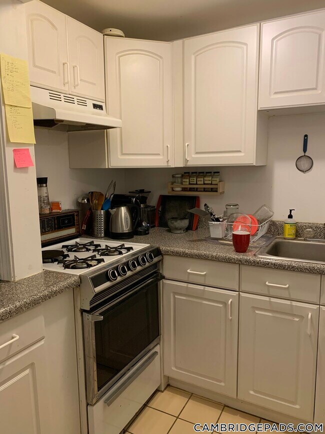 Foto del edificio - 20 Concord Ave