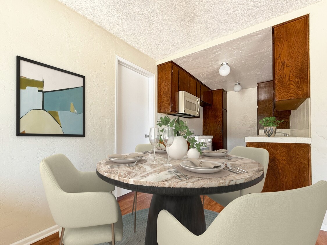 Primary Photo - Tarzana Casa