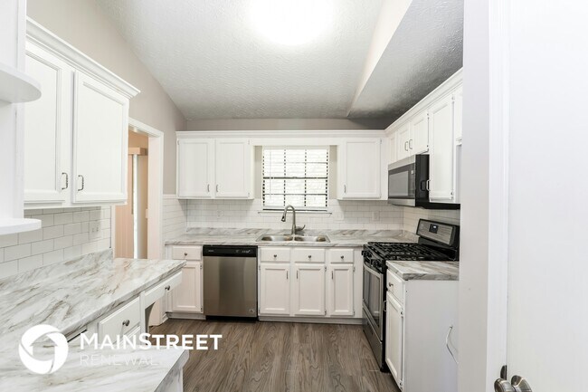 Foto del edificio - 2635 Wildflower Ln SW