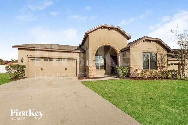 Foto del edificio - 4705 Blackthorn Cir