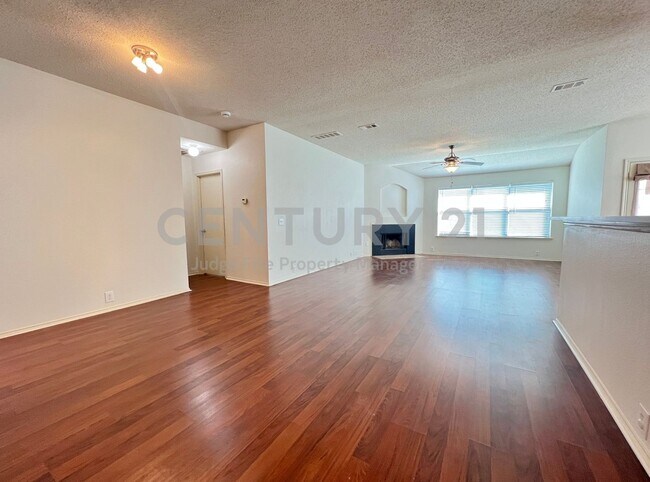 Foto del edificio - Charming 3/2/2 in Argyle For Rent!