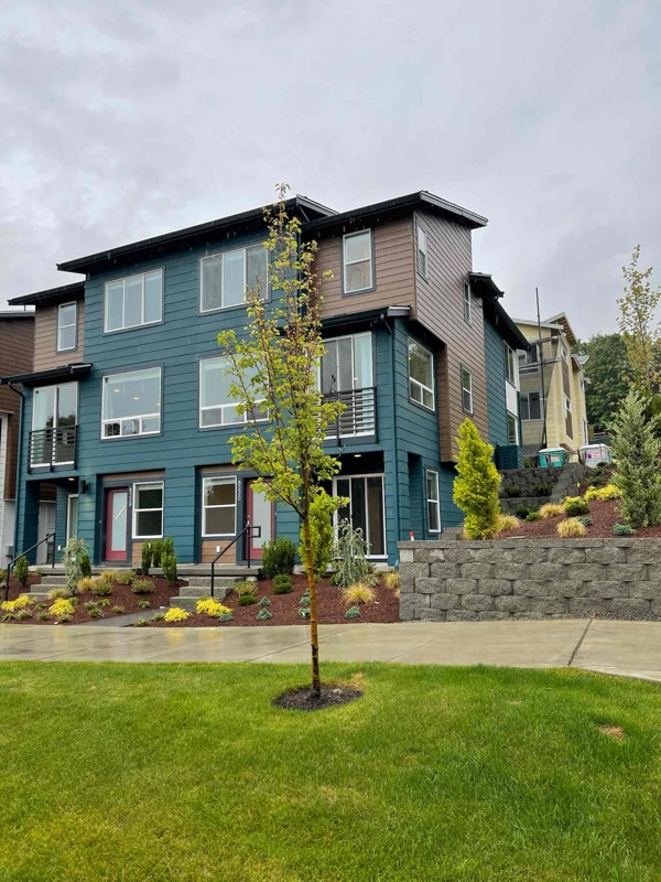 Photo - 8230 S 132nd St (Seattle, WA)