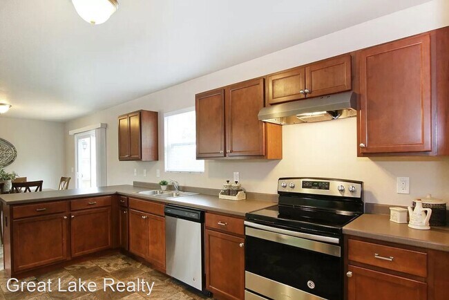 Foto del edificio - 4 br, 2.5 bath House - 8877 Dealer Drive