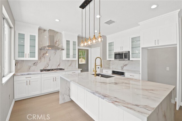 Foto del edificio - 9406 Glenaire Ct