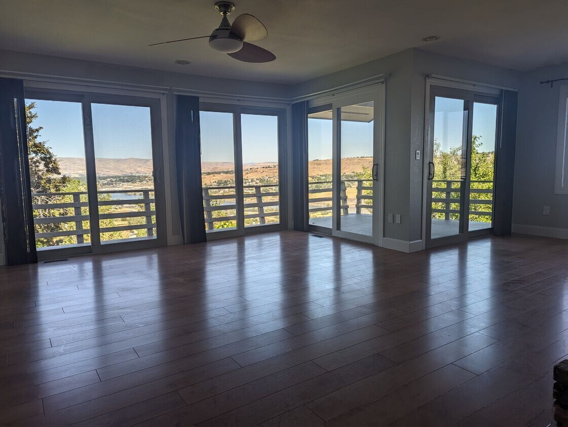 2883 Grandview Dr, Clarkston, WA 99403 House Rental in Clarkston, WA