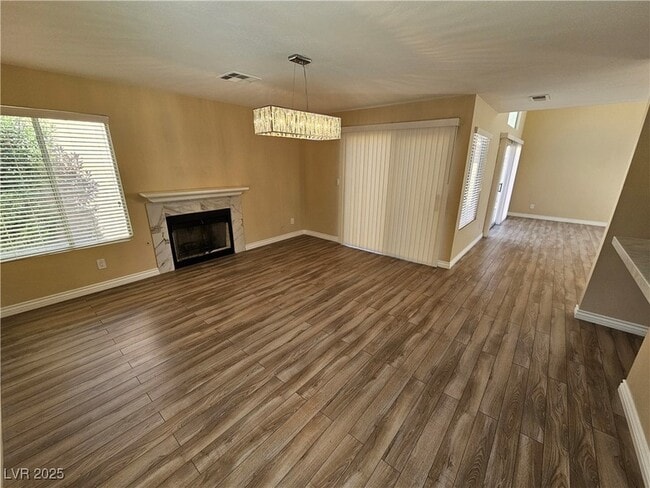 Building Photo - 2705 Kennington Cir
