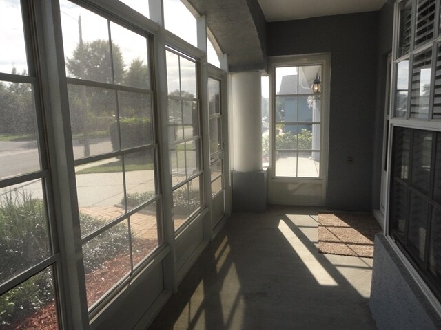 Building Photo - 4205 Tall Oak Ln