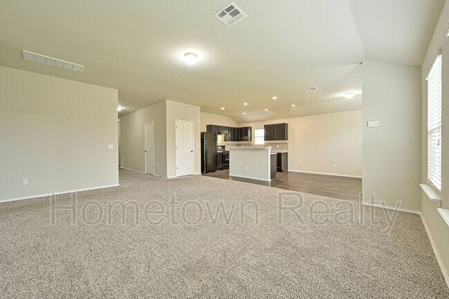 Foto del edificio - 4817 Fieldstone Dr
