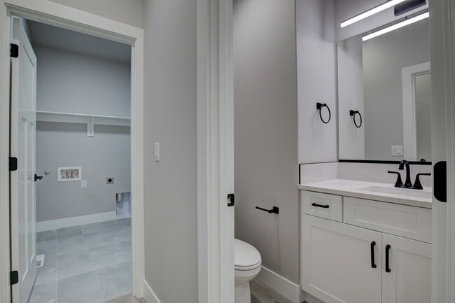 Building Photo - 771 Rio Vis Lp
