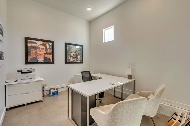 Foto del edificio - 3489 S 500 E