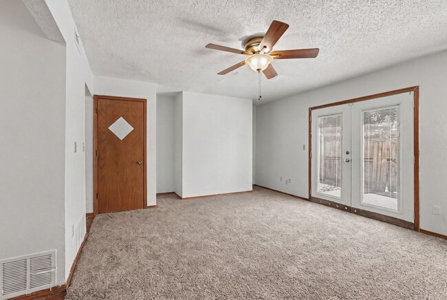 Building Photo - 1300 N Rockwell Ave