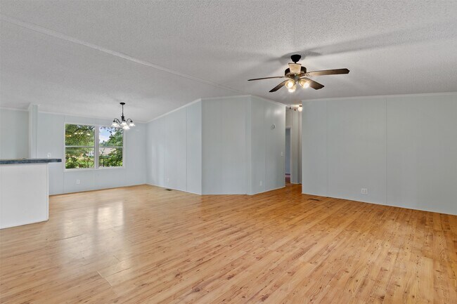 Foto del edificio - 3756 Hickory Ln
