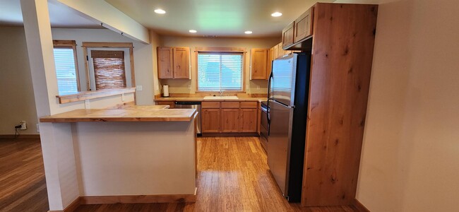 Building Photo - 57 Prairie Grass Ct