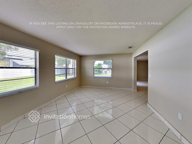 Foto del edificio - 438 Belmont Ave