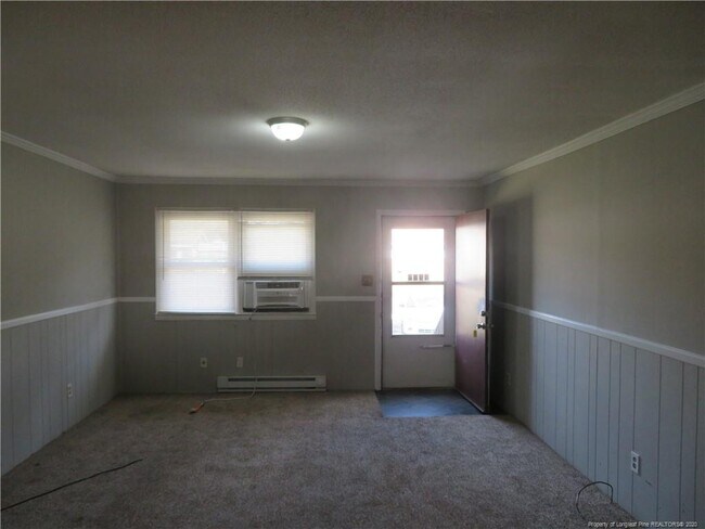Building Photo - 4937 Fieldcrest Dr