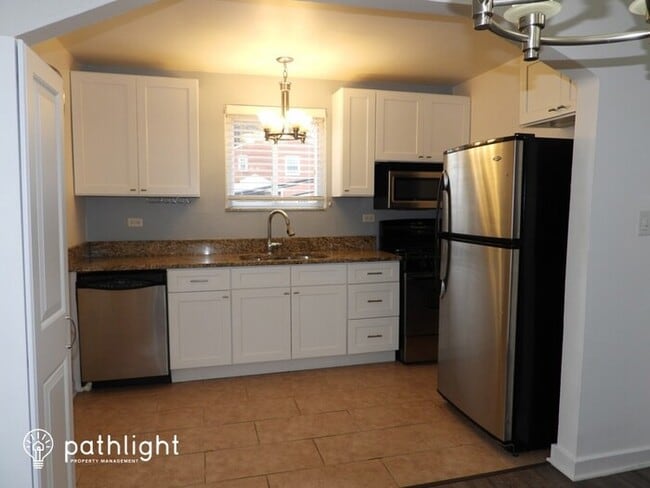 Building Photo - 985 McNeilly Rd, Pittsburgh, PA, 15226