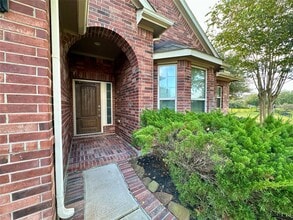 Building Photo - 12102 Cove Harbor Ln