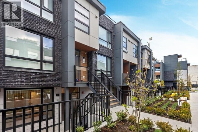 Building Photo - 6085 Irmin St