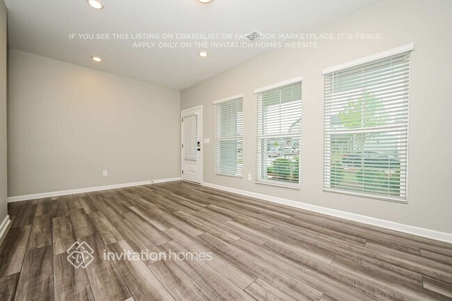 Foto del edificio - 1002 Starmoss Ln
