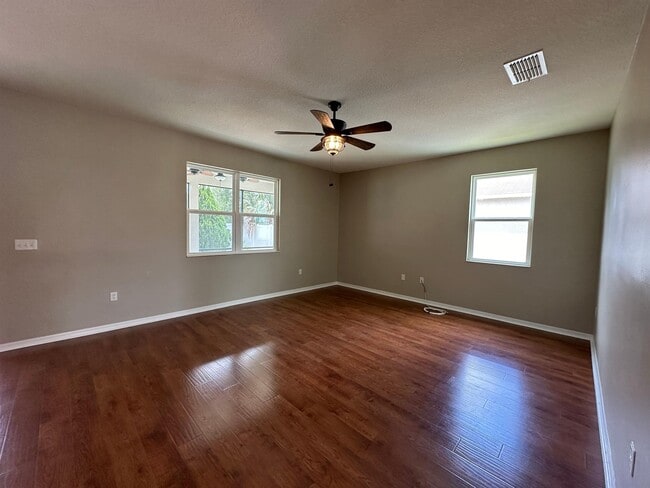 Building Photo - 1566 Auburn Hills Ct