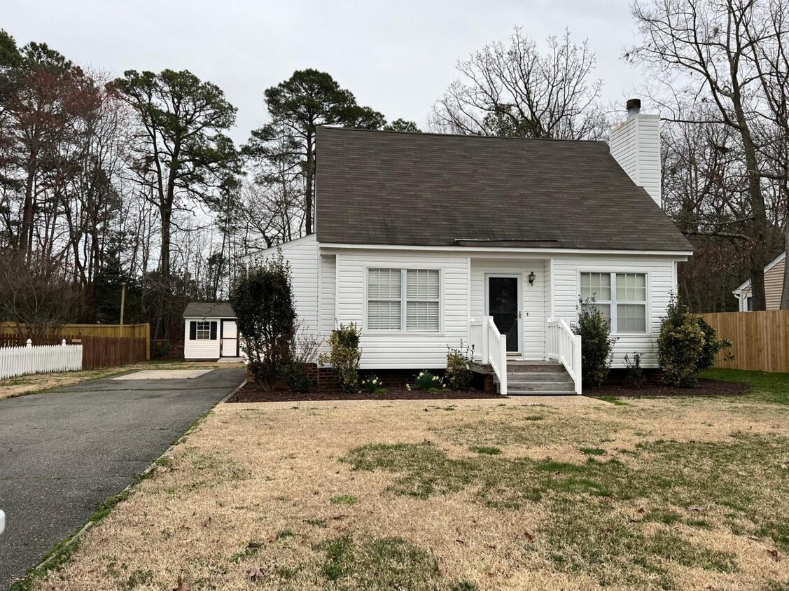 Primary Photo - 129 Swannee Dr