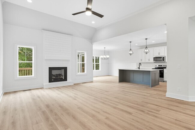 Foto del edificio - 4380 McCrary Rd