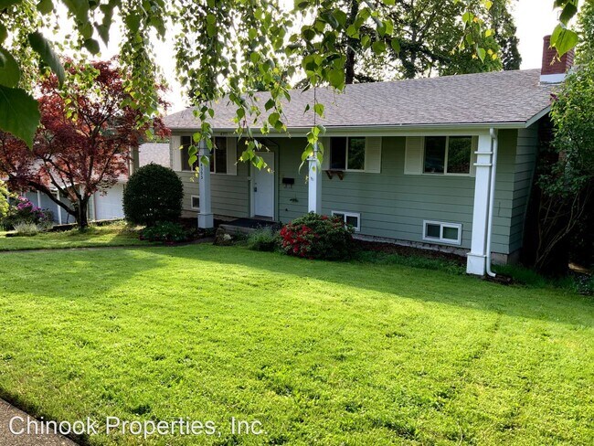 Foto del edificio - 4 br, 2 bath House - 4395 Pearl St