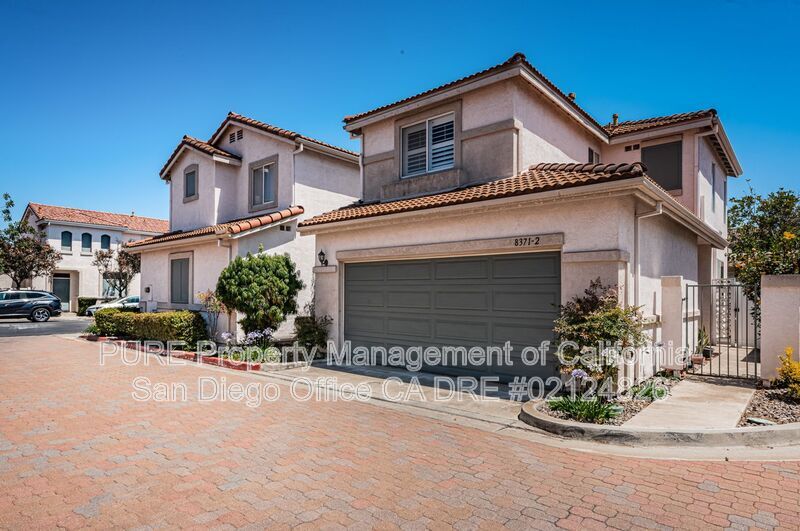 Primary Photo - 8371 Gold Coast Drive
