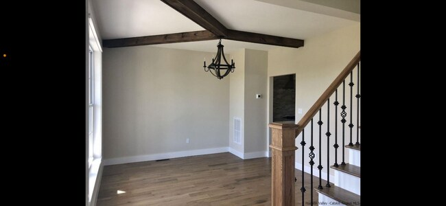 Building Photo - 49 Le Fevre Ln