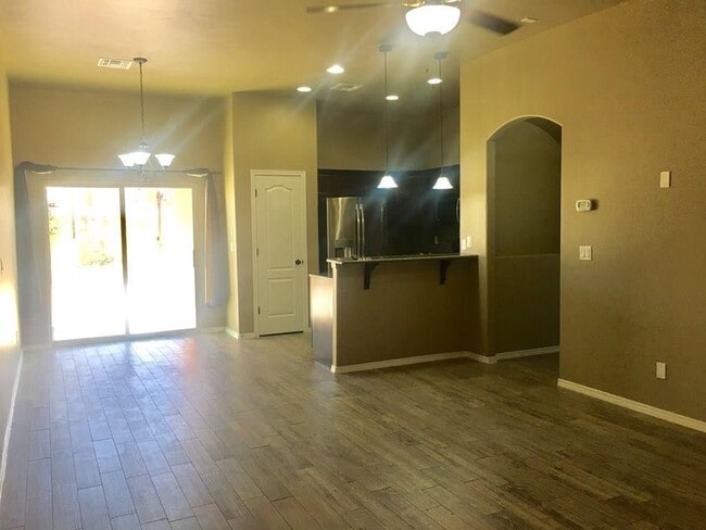 Building Photo - 3716 Loma Cortez Dr