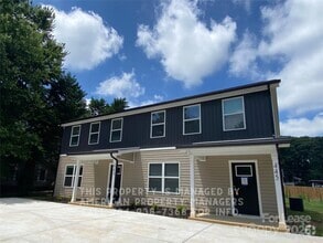 Building Photo - 443 Faith Dr SW