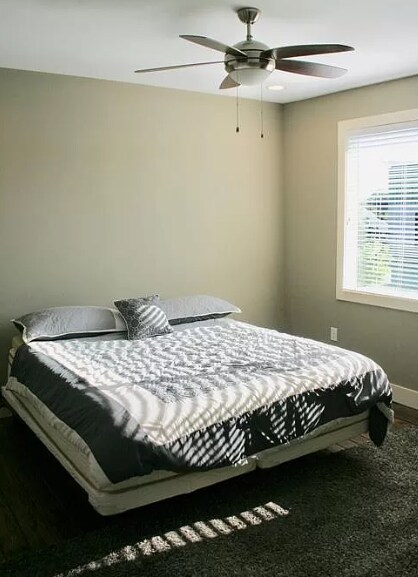 Building Photo - 1324 May St