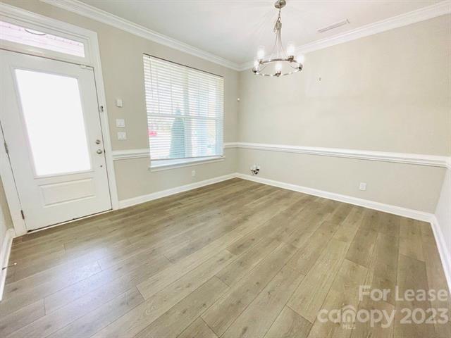 Foto del edificio - 7612 Cushing Dr