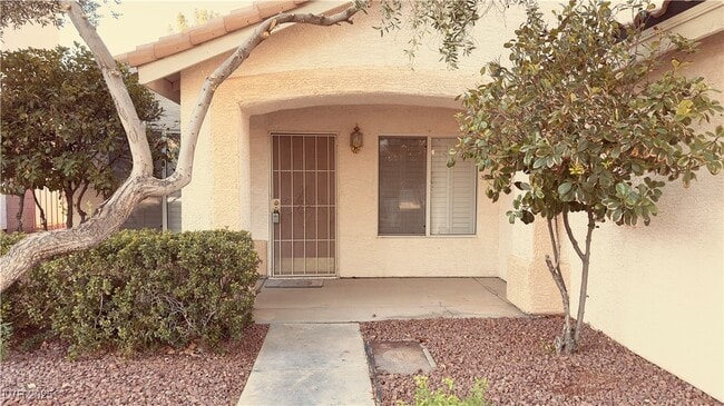Building Photo - 1576 Comfort Hills St