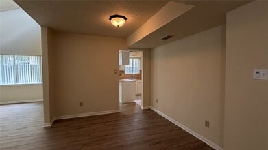 Building Photo - 11614 Inga Ln