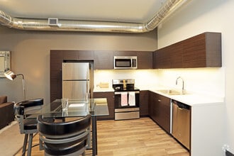 Interior Photo - Fourth And Court