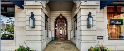 Building Photo - 151 W Wing St