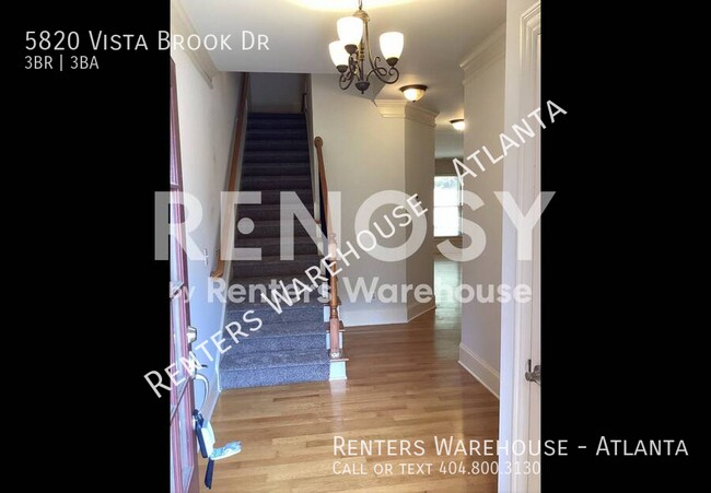 Foto del edificio - 5820 Vista Brook Dr