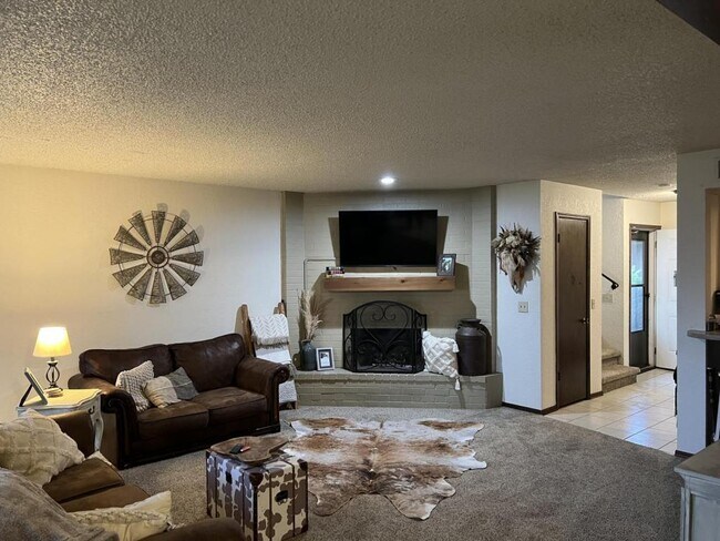 Photo - 4129 NW 50th St House