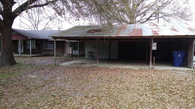 Building Photo - 179 Nichols Rd