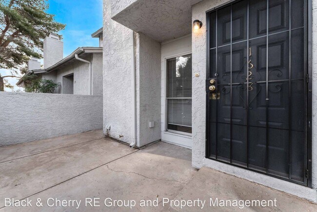 Foto del edificio - 1 br, 1.5 bath House - 1628 Justin Court