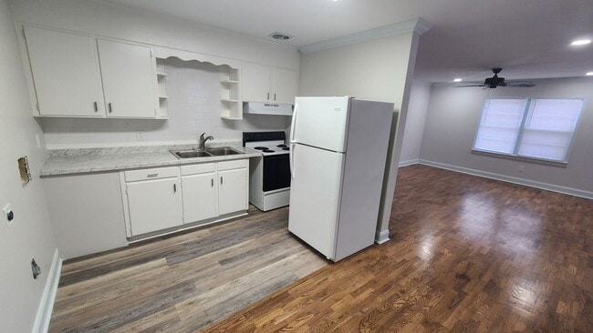 Foto del edificio - 1219 Highland Ave SE